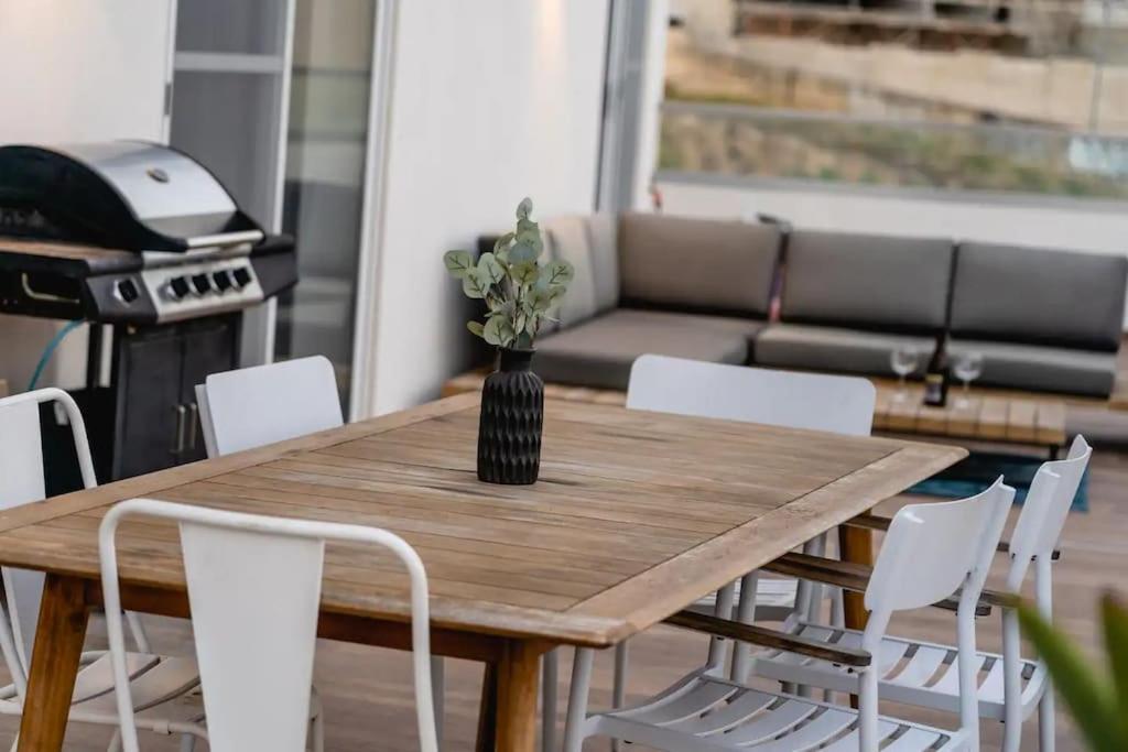 Luxurious & Stylish Penthouse With Private Pool Διαμέρισμα Msida Εξωτερικό φωτογραφία